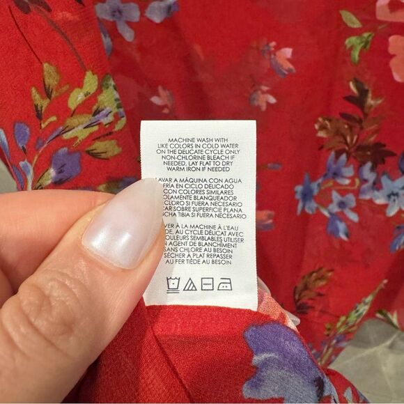 CAbi Devoted Floral Bell Sleeve Blouse Red Size Medium Style 3590 - Picture 5 of 6